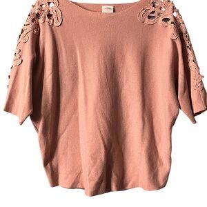 Women's Cutout Shoulder Knit Top - Dusty Rose